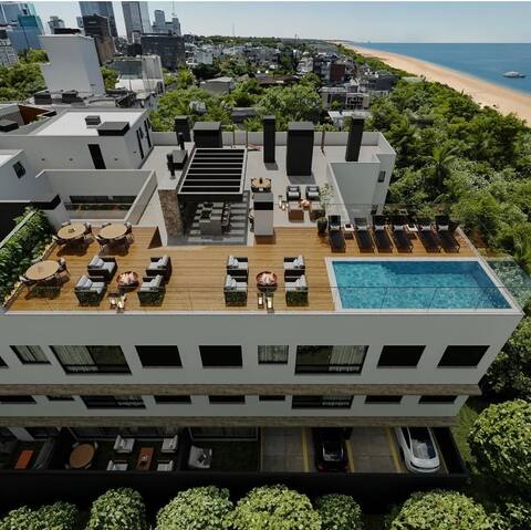 Apartamento 2 suítes com vista mar e 2 vagas | alto padrão