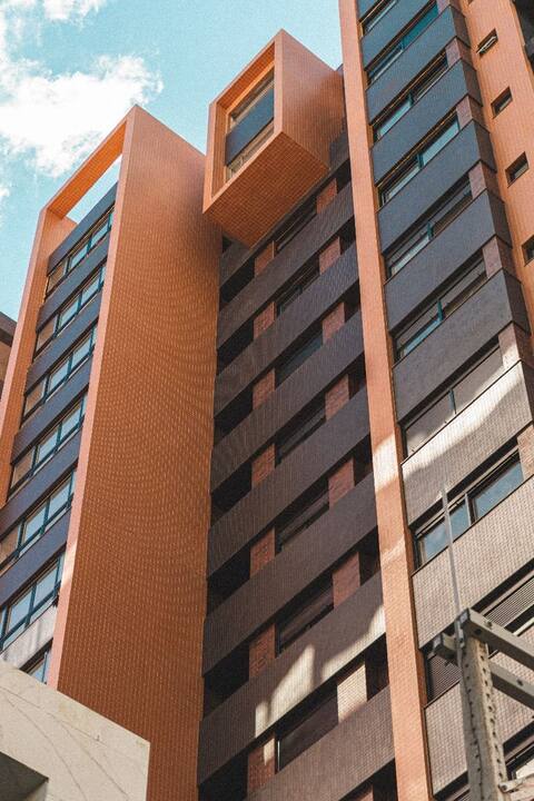 Apartamento 1 dormitório com 61 m² e 1 vaga — Giardino