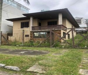 Casa no bairro Prainha, a poucos passos do mar — Torres
